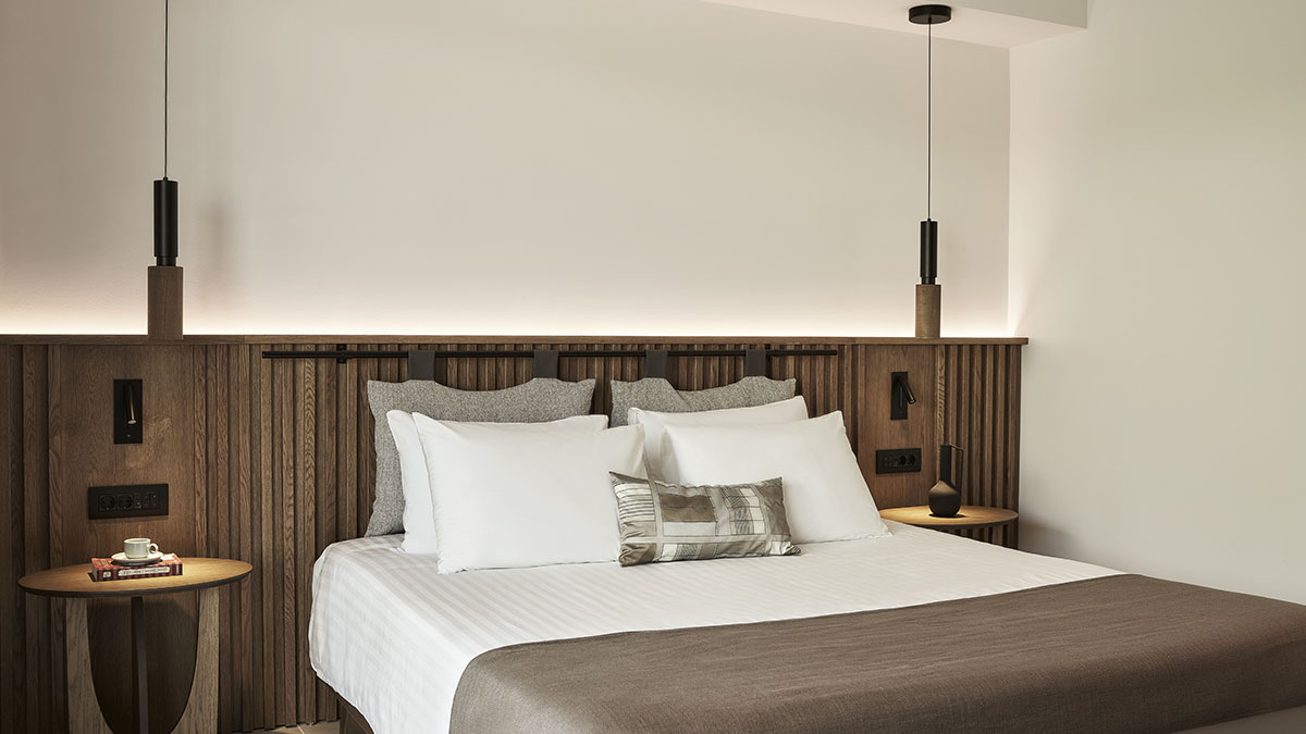 Junior Suite with Pool